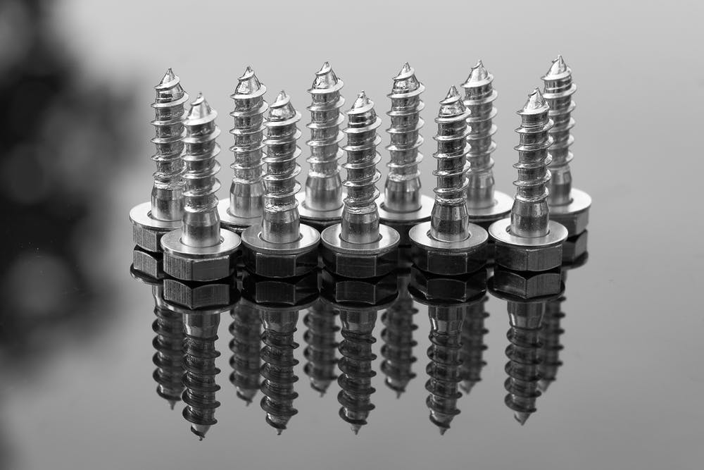 Hardware Business plan | The Profit Monster Of India 3 screw