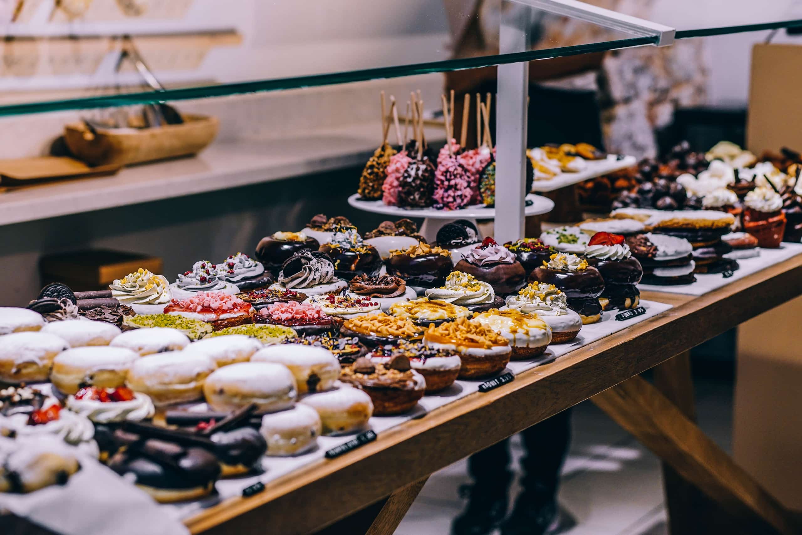 donuts-and-bagel-display